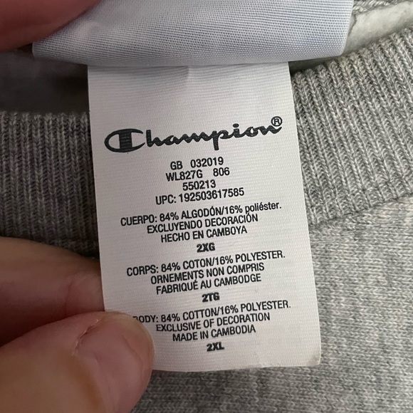 Champion Reverse Weave Grey Cropped Spellout Sweatshirt Size 2XL - Picture 6 of 8